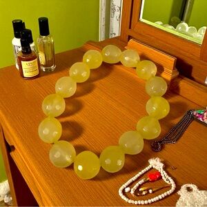Lemon Chalcedony Crystal Bracelet